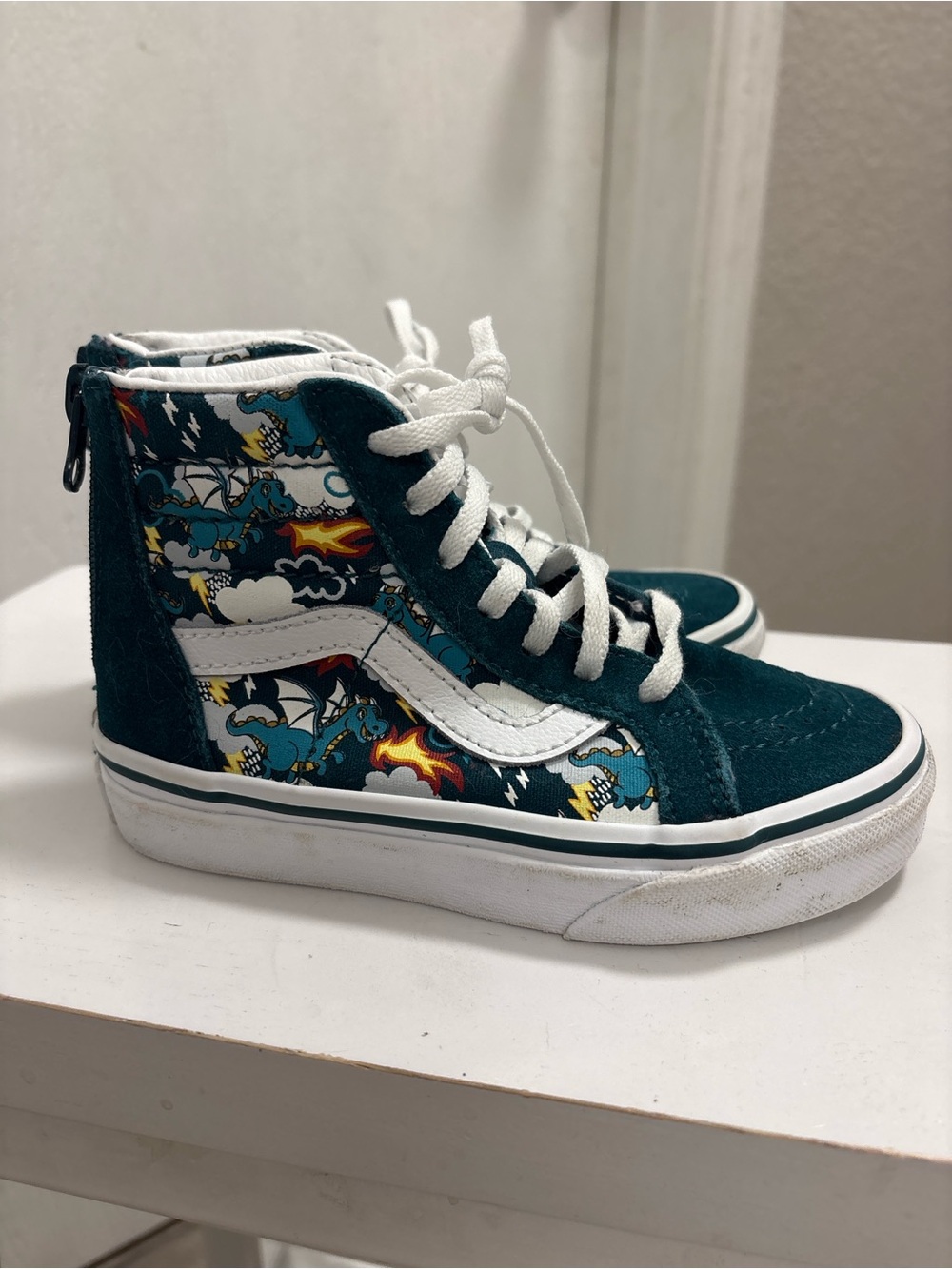 Vans Kids High-Top Sneakers in Teal with Dragon Graphic